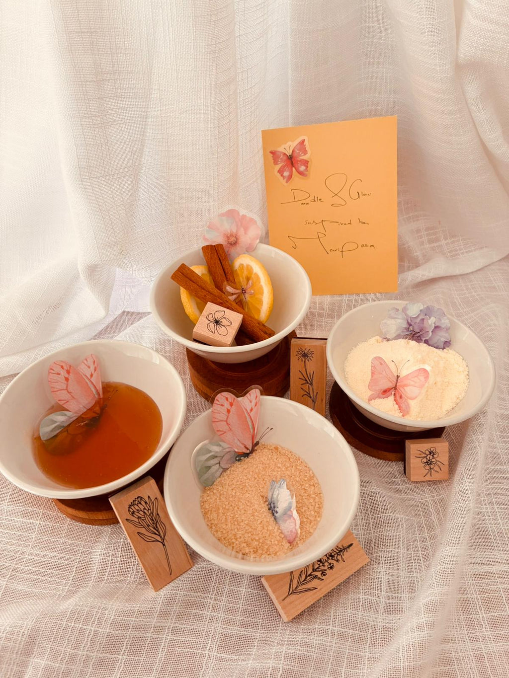 Exfoliating Mariposa Sugar Body Cleanser Made With Honey And Dry Milk