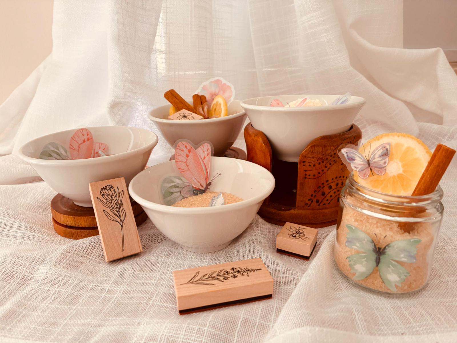 Give Your Skin A Smooth And Soften Touch By Using Our Mariposa Chickpea Flour Body Scrub Mix With Milk And Almond Oil